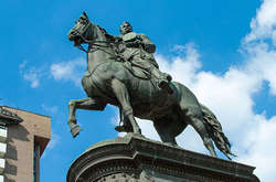 Щорс переїде з центру Києва. Що декомунізують у столиці (список)