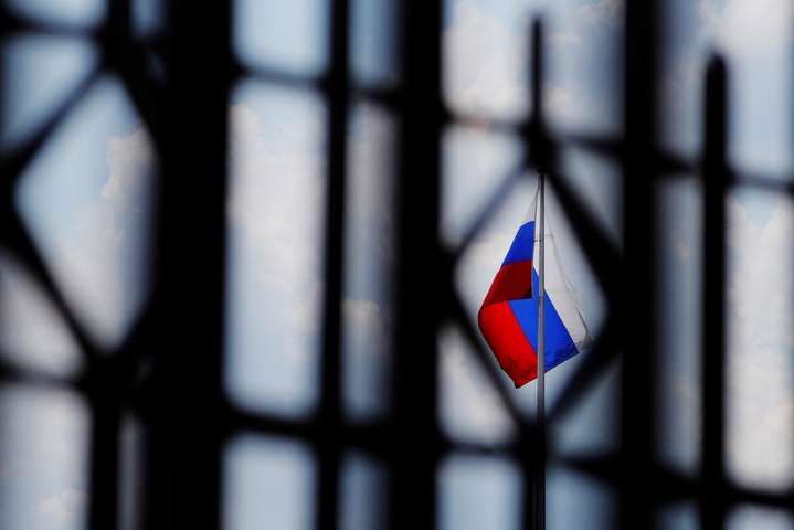 Вислані російські дипломати покинули Чехію