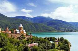 Сухопутні кордони Грузії відкриваються для туристів