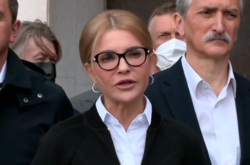  Тимошенко переконана, що референдум щодо продажу землі потрібно неодмінно провести 