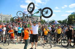 У суботу столицю заполонять 10 тисяч велосипедистів