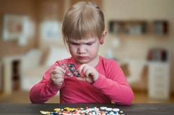  Рада планує заборонити в Україні продаж лікарських засобів неповнолітнім, щоб зменшити хвилю самогубств серед дітей