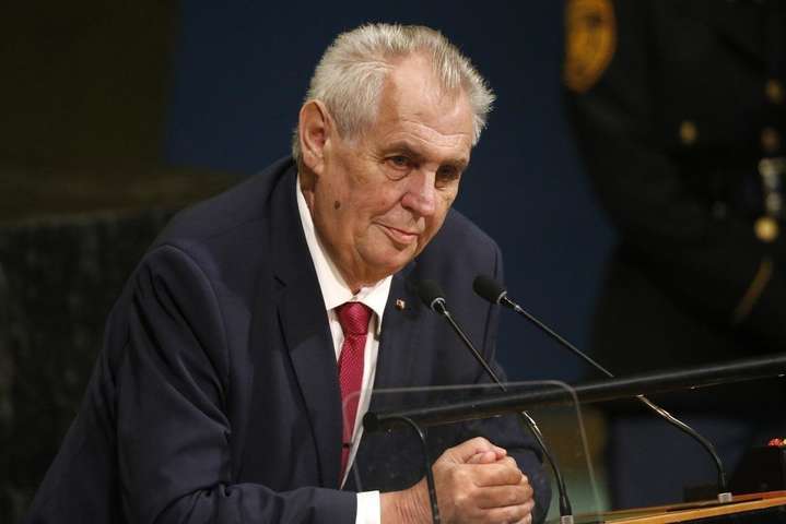 Сенат Чехії розгляне питання про імпічмент президенту