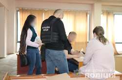 Студенти-медики в Ужгороді відправляли на іспити інших людей