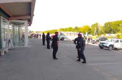  Поліція забезпечує публічний порядок на ринку «Столичний» 