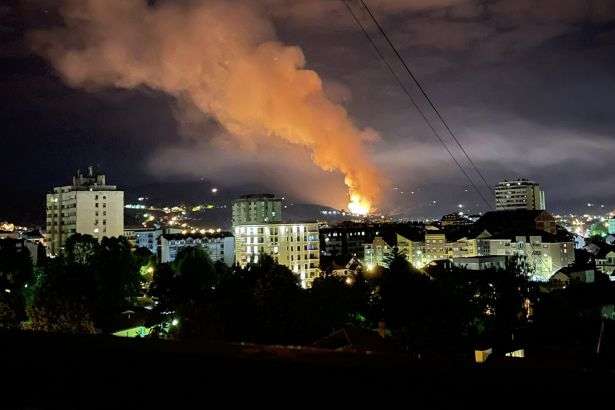 У Сербії вибухнули склади з боєприпасами 
