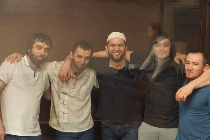 Суд у Росії продовжив на три місяці арешт фігурантам «справи Хізб-ут Тахрір»