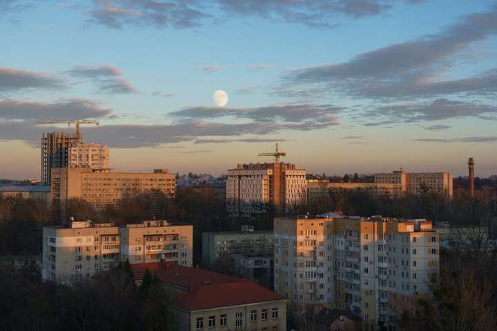 Квартири стали ще дорожчими. Як змінилися ціни на житло у великих містах України
