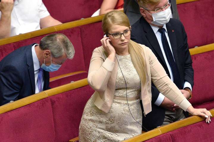 «Сварилася із вами, але завжди поважала», – Тимошенко привітала журналістів зі святом 
