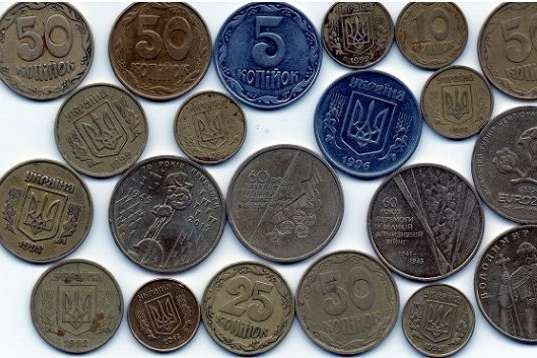 В Украине монету номиналом 50 копеек продали за тысячи гривен (фото)