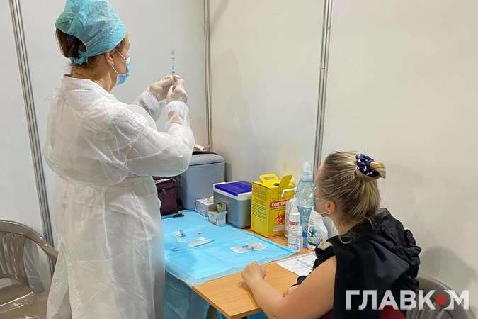 На Київщині відкриваються два центри масової вакцинації