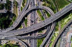 У вихідні буде обмежено рух на розв’язці біля метро «Видубичі»