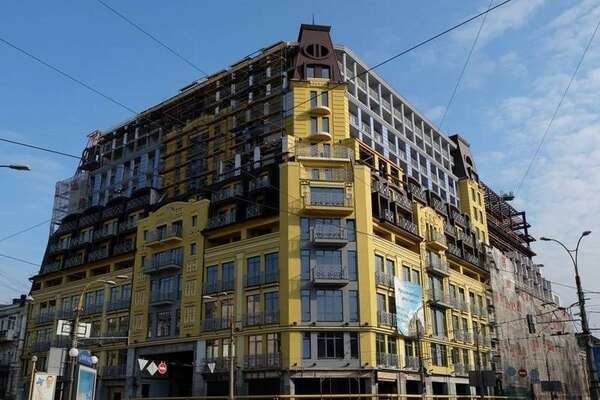 Київрада оскаржить у суді введення в експлуатацію «будинку-монстра» на Подолі