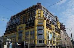  Будинок на Нижньому Валу, 27-29 зведено з порушеннями 
  