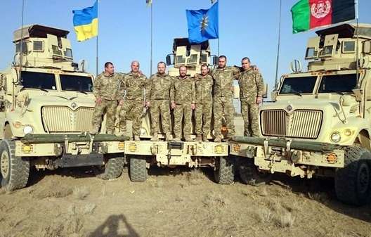 Українські військові повернулися з Афганістану, де допомагали силам НАТО
