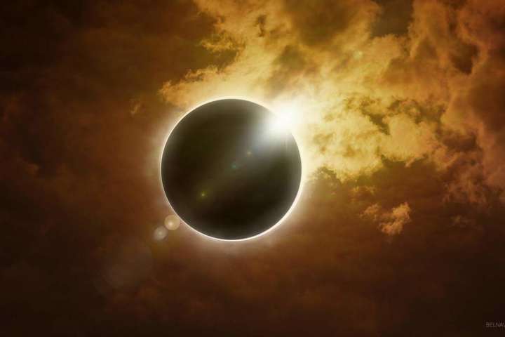 «Вогняне кільце»: де і коли сьогодні українцям дивитися сонячне затемнення