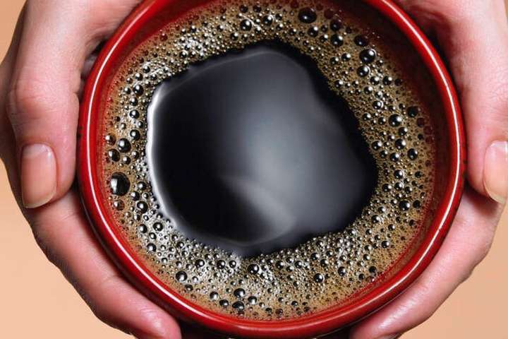 Повышает сахар в крови: почему кофе нужно пить только после завтрака