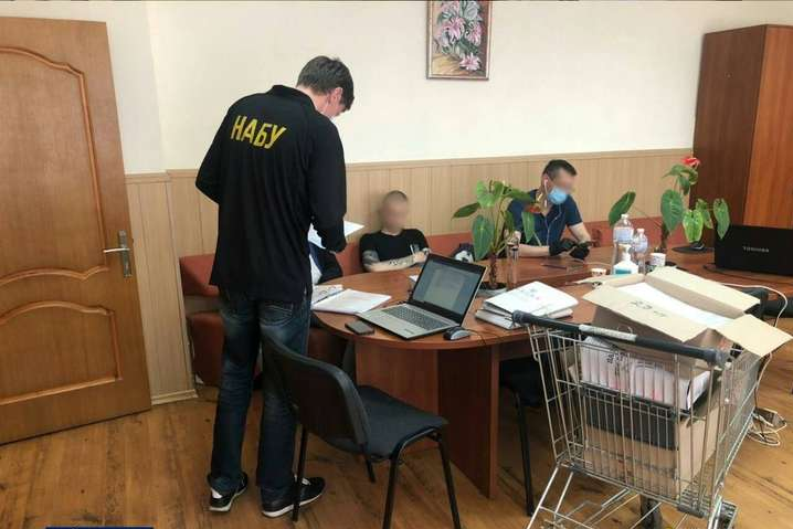 Обыски в больницах «Укрзализныци»: в НАБУ назвали причину