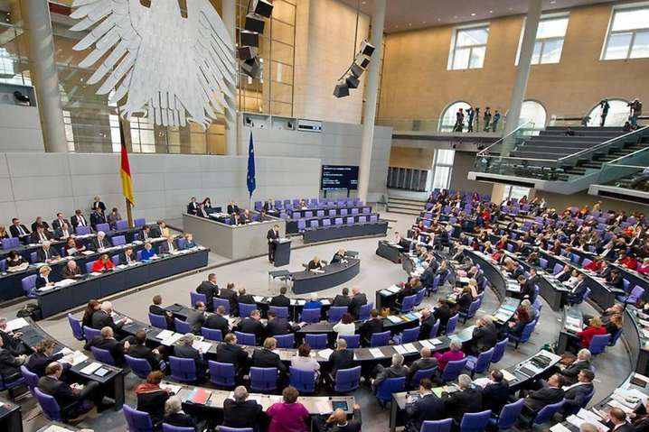 Парламент Германии отклонил резолюцию для противодействия «Северному потоку-2»