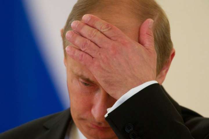 «Загинули з вини різних людей», – Путін заперечив причетність до вбивств критиків Кремля