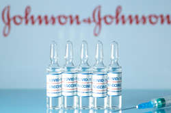  Вакцина проти Covid-19 компанії Johnson&Johnson у квітні потрапила у скандал 