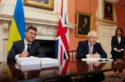 Президент України і прем'єр-міністр Великої Британії поговорили під час саміту G7