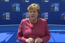 Меркель: на саммите НАТО обсудят ситуацию в Украине, где есть «большие вызовы»