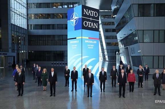 В Україні подорожчає пальне, саміт НАТО, ДТП з українцями у Румунії. Головні новини 14 червня