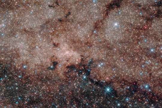 «Вусики галактик»: учені виявили незвичайні обертання у Всесвіті