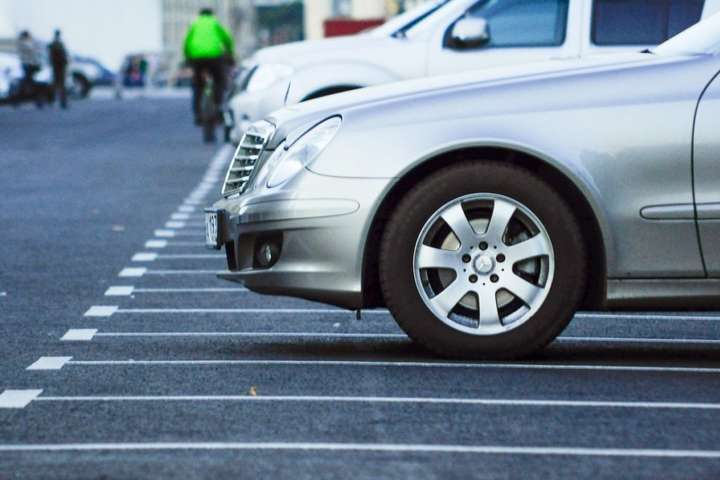 У Києві зросте вартість паркування авто: названо тарифи