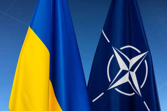 У Кремлі прокоментували заяву Байдена про перспективу членства України в НАТО