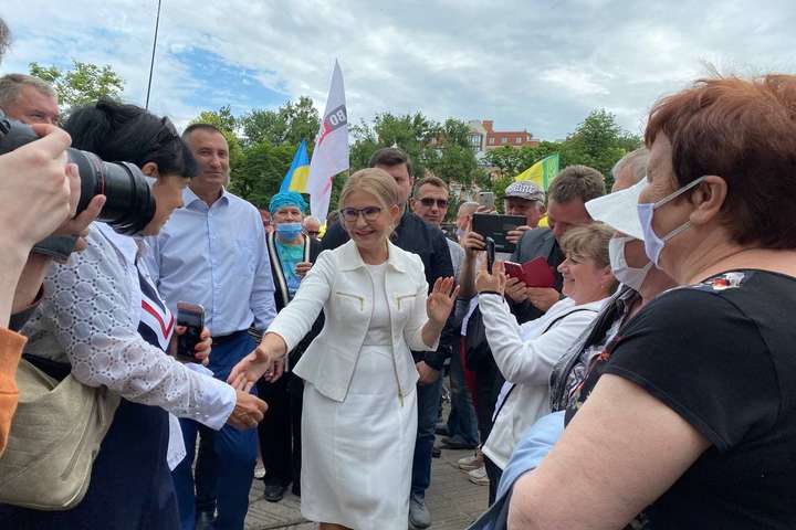 До Полтави приїхали Тимошенко та Зеленська (фото, відео)