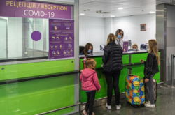 Правительство отменило требование теста для украинцев, которые возвращаются из-за рубежа