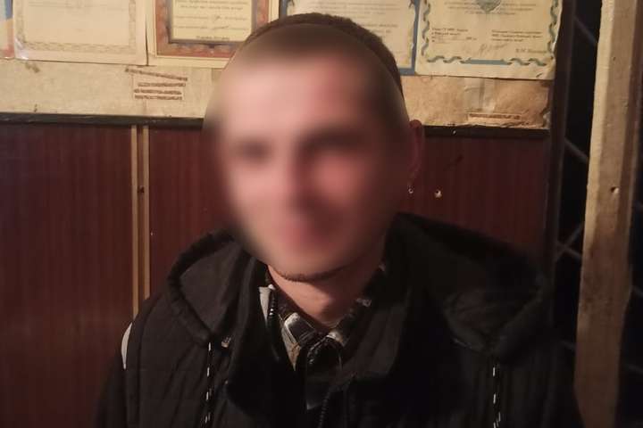 На Київщині молодик пробив легені металевим прутом своєму односельчанину