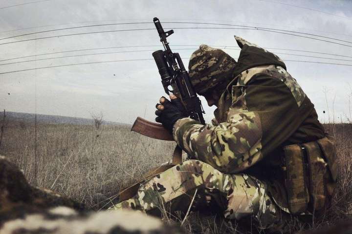 Був прицільний обстріл. Бойовики поранили українського військового на Донбасі