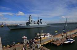 Одесити зустрічали кораблі НАТО