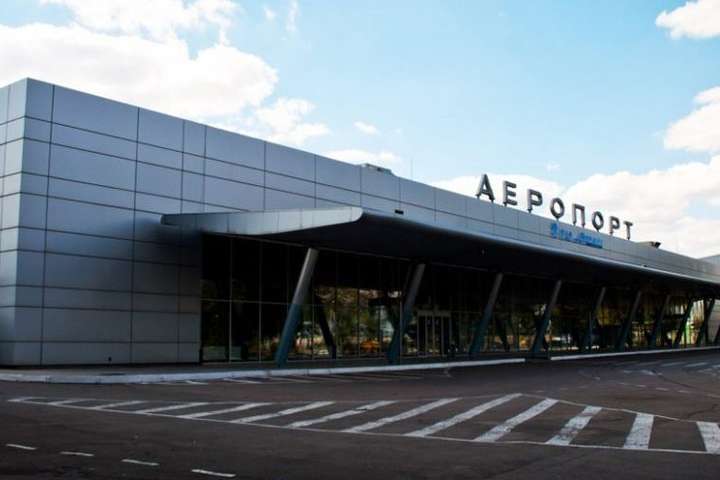Рада закликала Зеленського підтримати відкриття аеропорту в прифронтовому місті