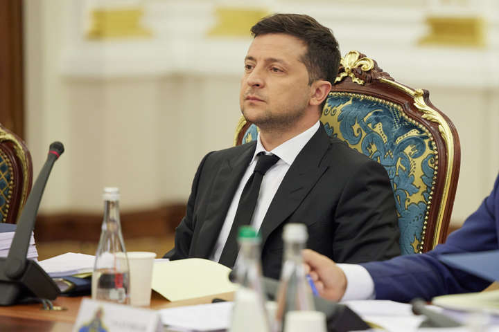 «Наводимо порядок»: Зеленський підсумував засідання РНБО з санкціями проти Фірташа
