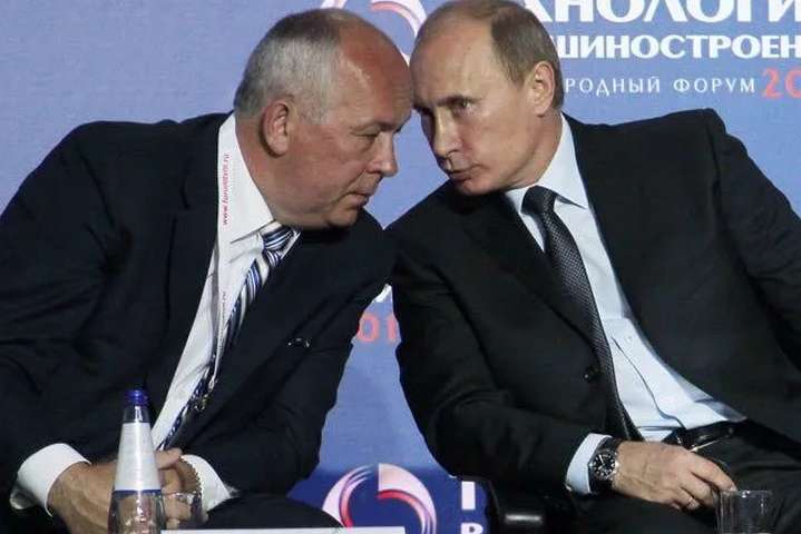 Не лише Фірташ, а й соратник Путіна. Хто потрапив під нові санкції України