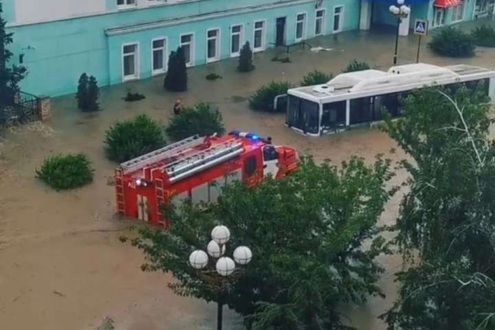 Повінь в окупованому Криму: підтоплені понад 300 будинків