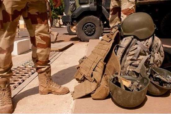 Напад на французьких військових у Малі: замінований автомобіль врізався в колону людей