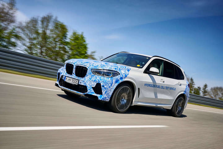 BMW почав випробування свого водневого автомобіля i Hydrogen NEXT