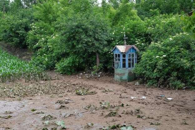 Злива на Буковині підтопила півтори сотні криниць: вода стала непридатною