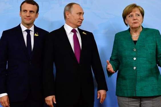 Франція і Німеччина готові покликати Путіна на зустрічі ЄС 