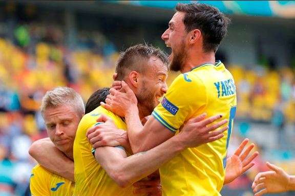 Де і коли Україна зіграє зі Швецією в 1/8 фіналу Євро. Всі пари плей-оф