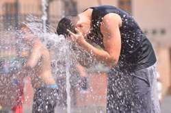 Спека в Києві встановила перші рекорди літа