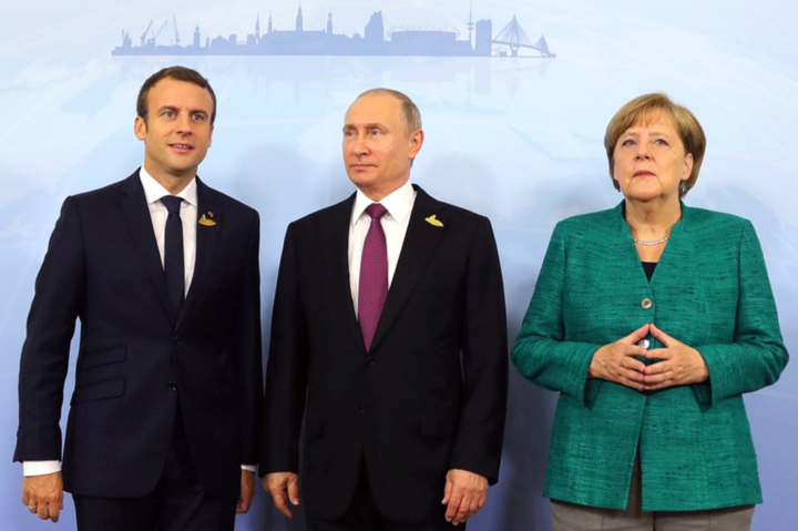 Франция и Германия готовы позвать Путина на встречи ЕС