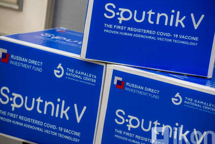 Похоже на «Спутник V». Венгрия готова вакцинировать Закарпатье, но выбор вакцины оставляет за собой