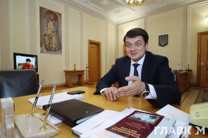 Разумков отреагировал на интервью Подоляка «Главкому»: В отставку не собираюсь, слухи не распускаю