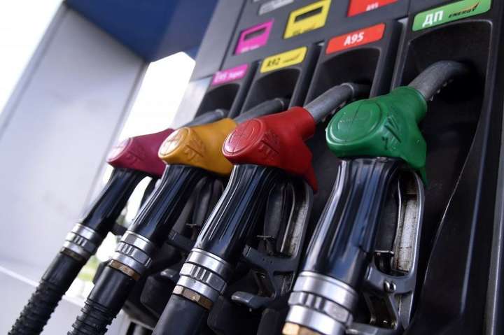 Подорожчання пального в Україні: як піднялися ціни за тиждень